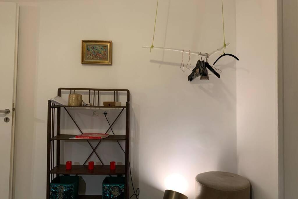 Quiet And Central Flat With Private Backyard Garden Aten Exteriör bild
